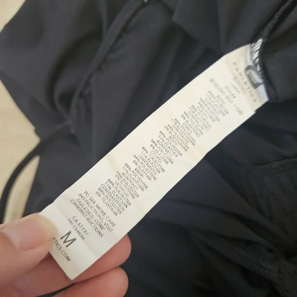 Newport News Elegant Black Military-Style Women's Coat - Picture 14 of 14